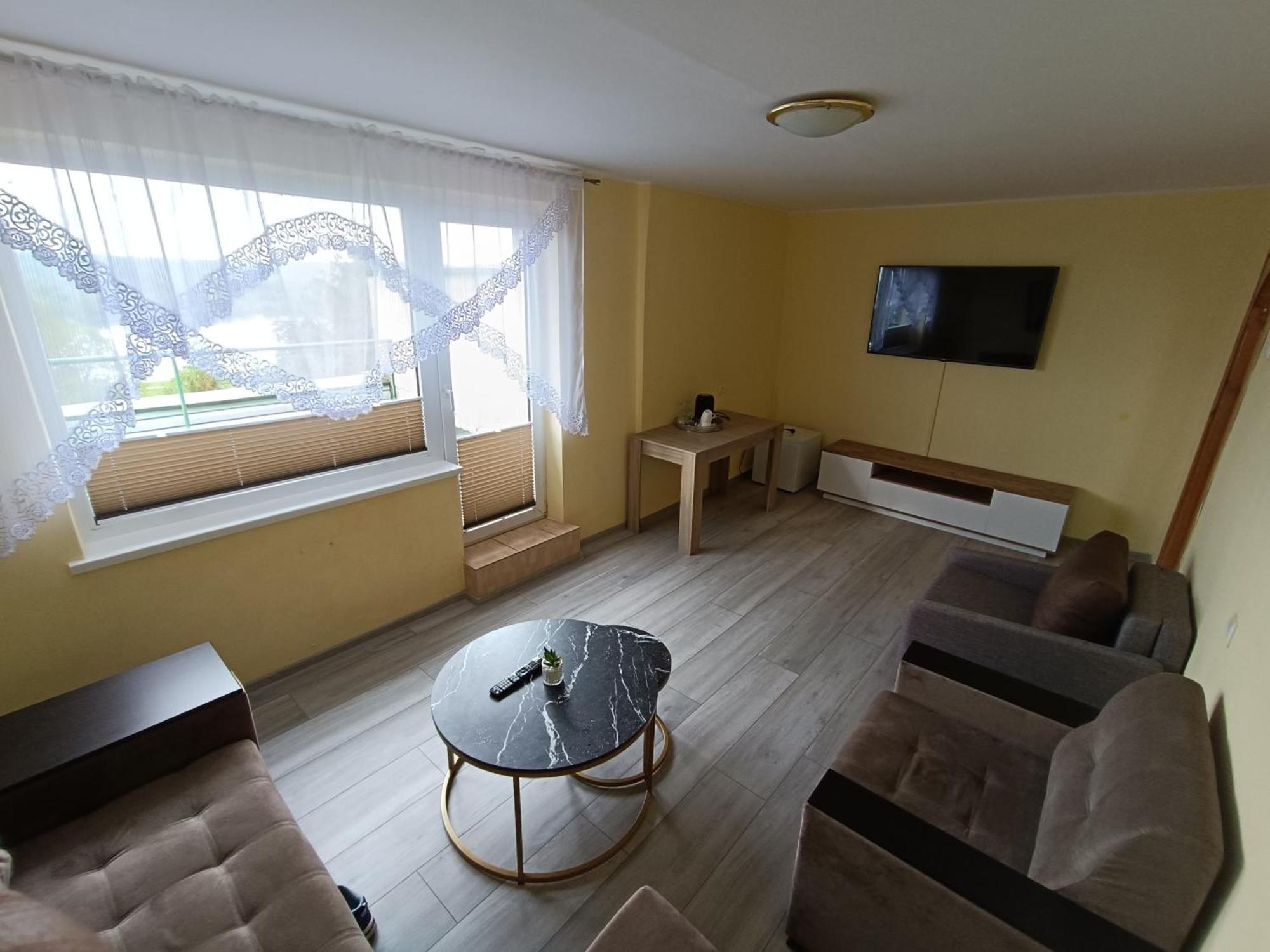 Hotel Viesbutis Jurbork Zewnętrze zdjęcie