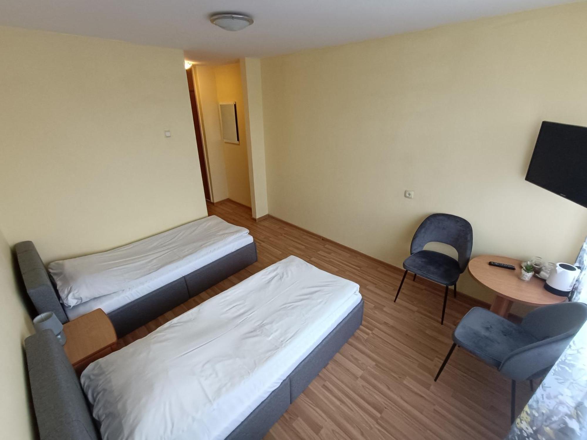 Hotel Viesbutis Jurbork Zewnętrze zdjęcie