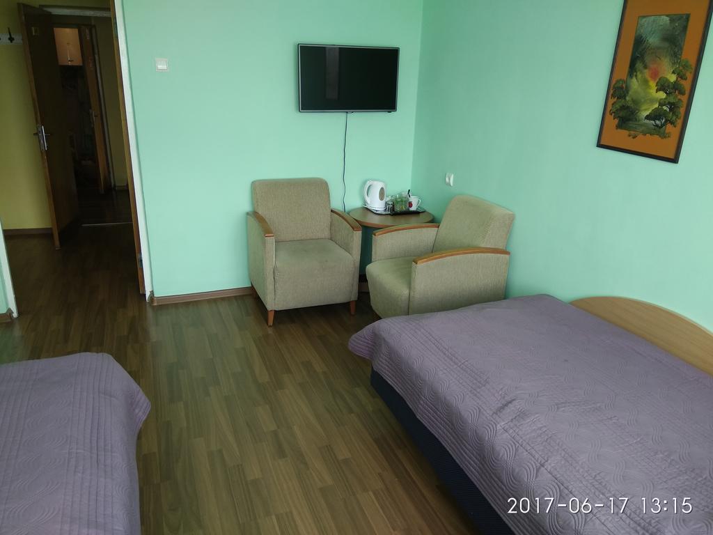 Hotel Viesbutis Jurbork Zewnętrze zdjęcie